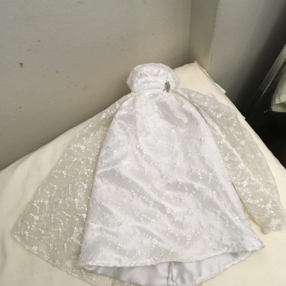 Franklin Mint Princess Heirloom Grace Of Monacco Doll Gown And Undergarments